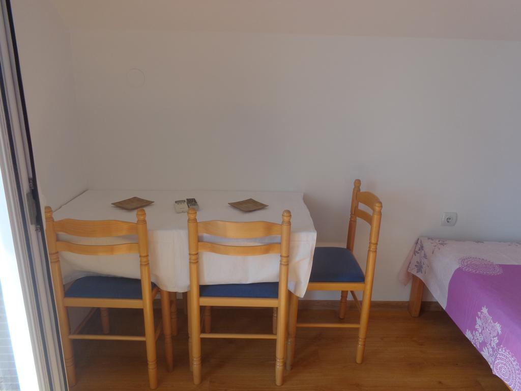 Guest House Ivana Tivat Rom bilde